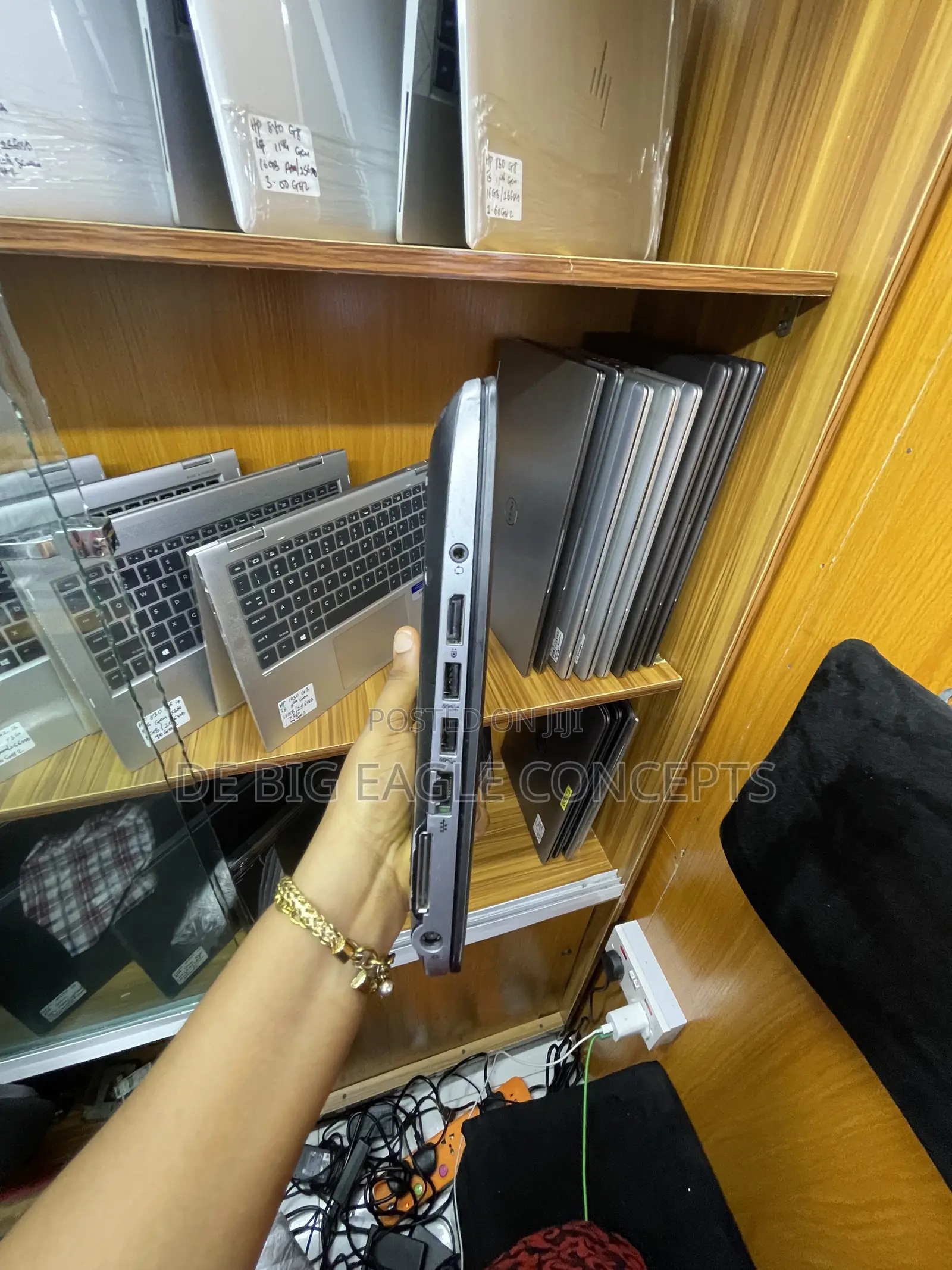 Laptop HP EliteBook 820 G1 8GB Intel Core i5 HDD 500GB