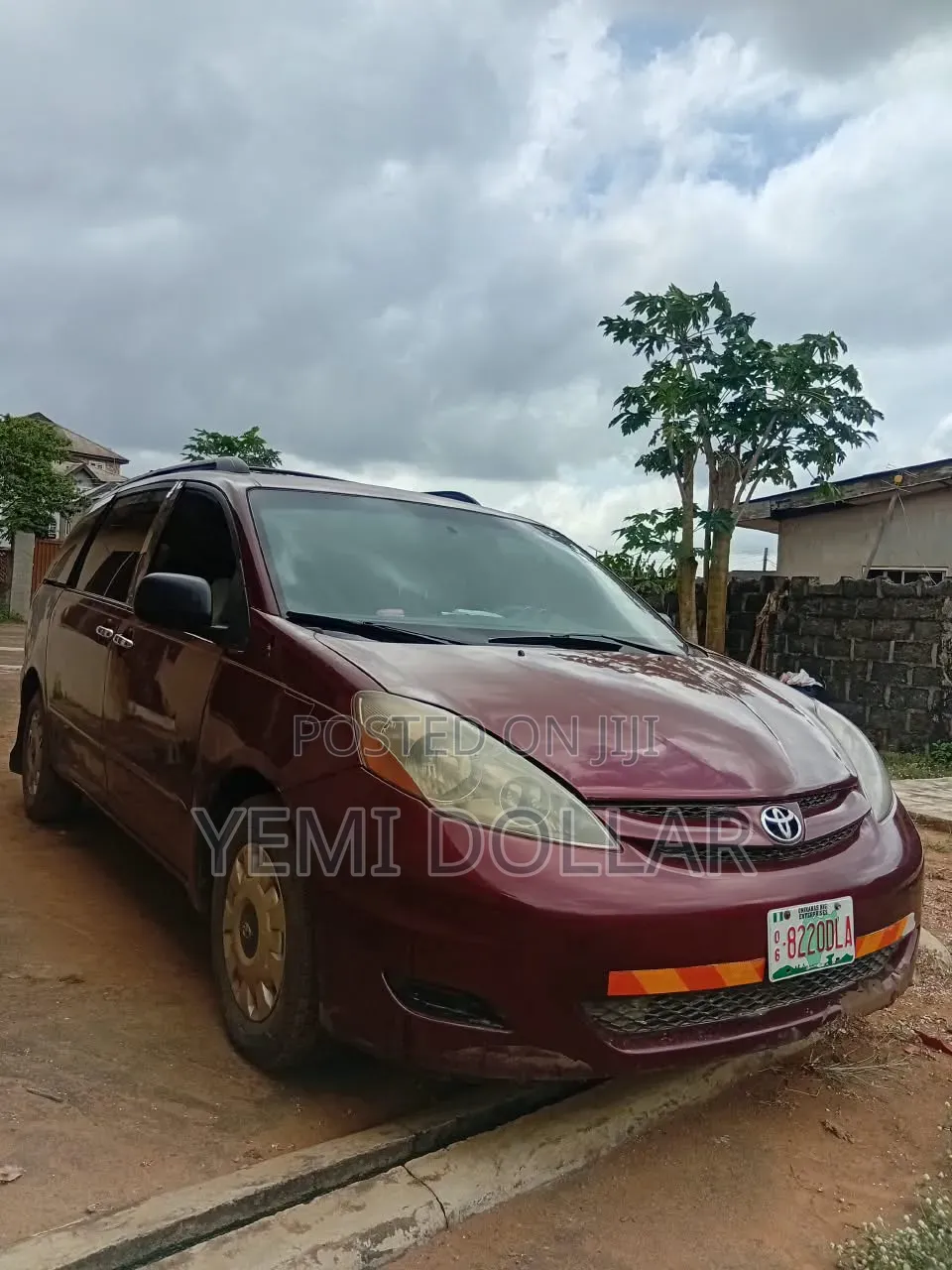 Toyota Sienna 2007 Red