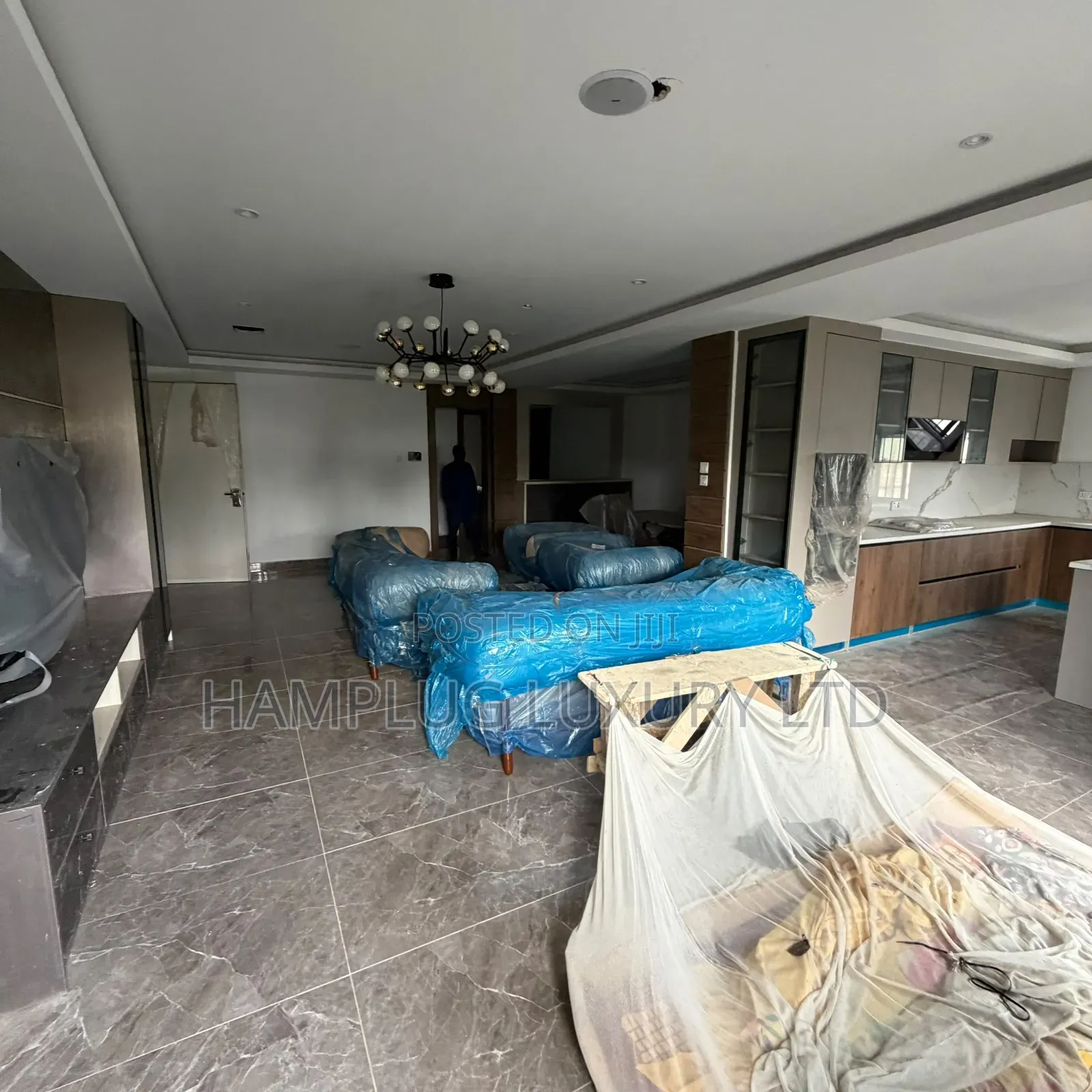 Furnished 3bdrm Block of Flats in Wuse Zone 4 for sale