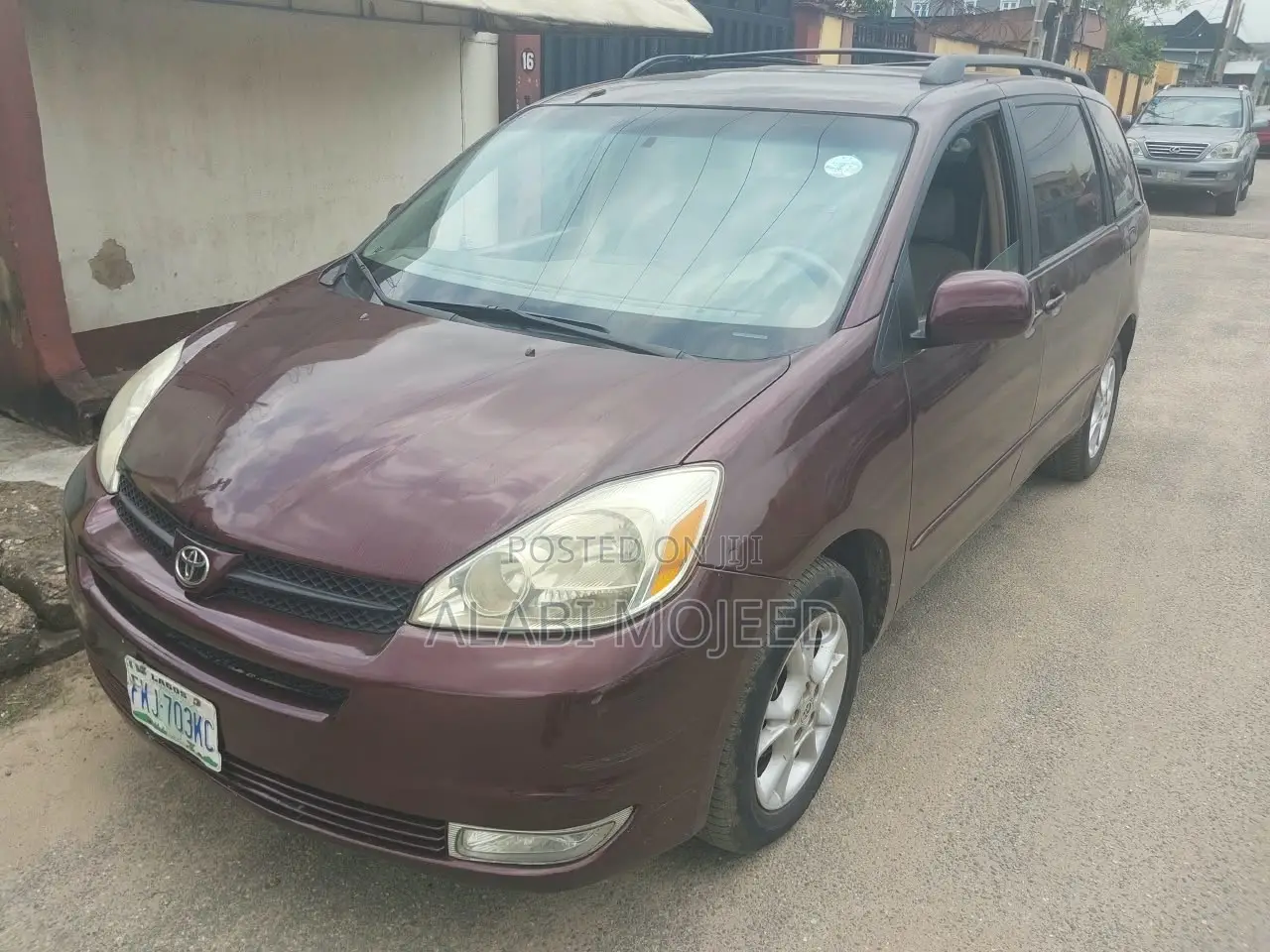 Toyota Sienna XLE AWD 2006 Brown