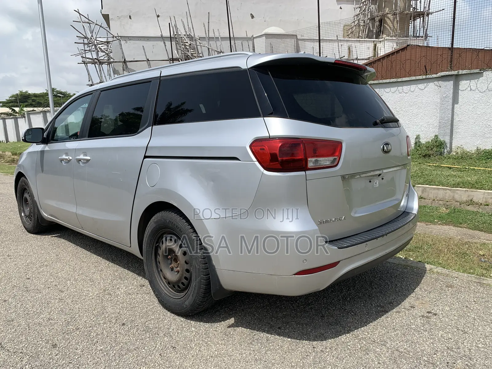 Kia Sedona LX 2016 Silver