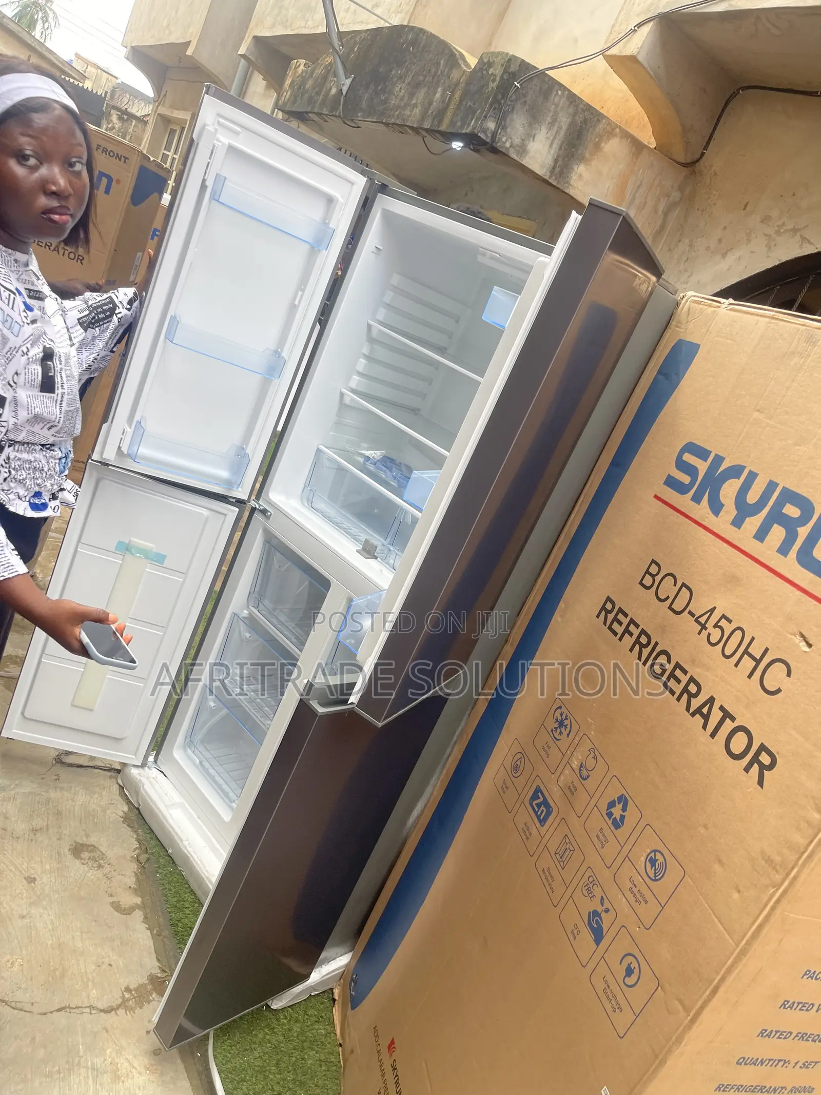 Spacious Skyrun 450L 4-Door Refrigerator for Family Kitchens