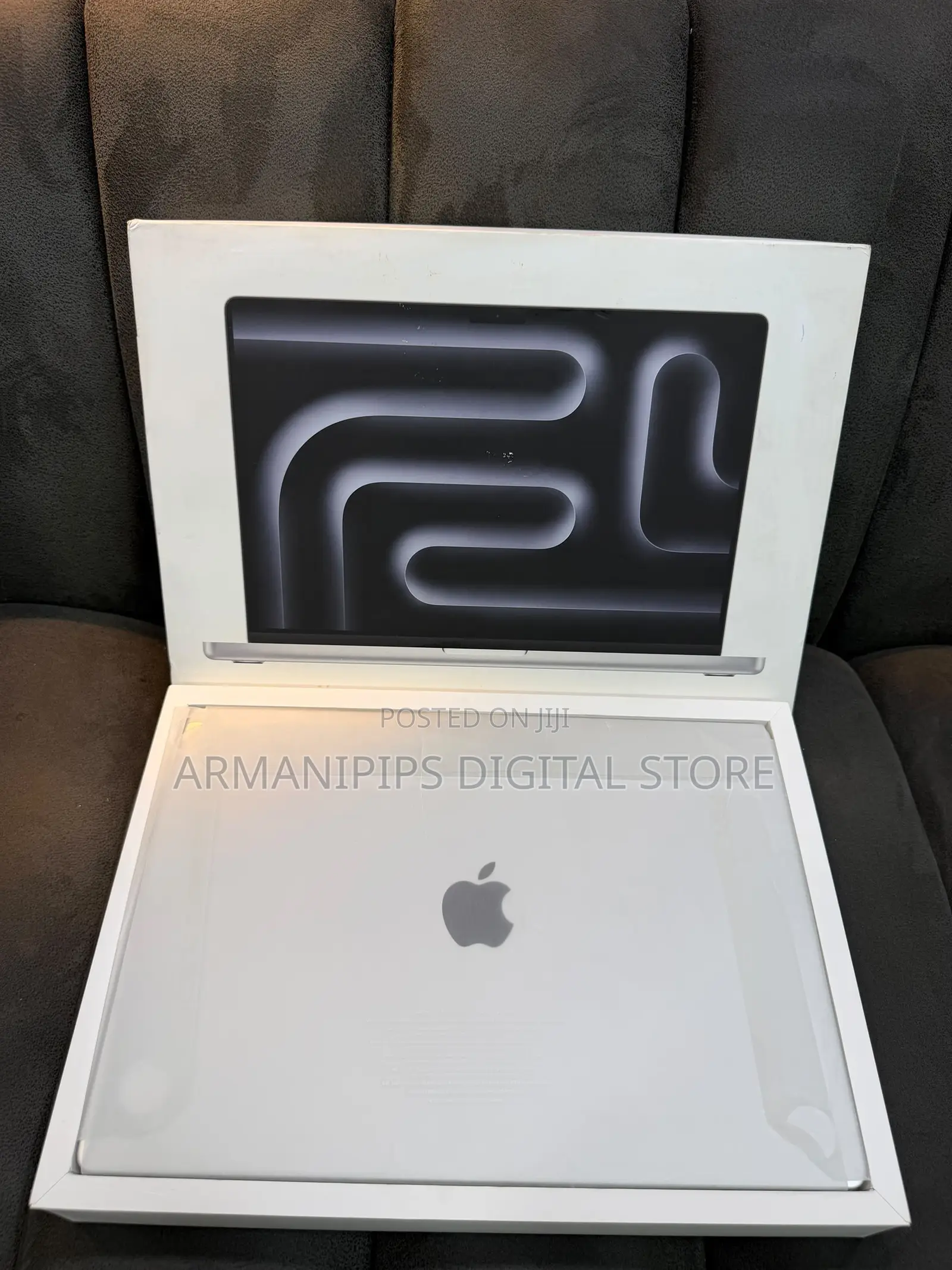 Laptop Apple MacBook Pro 2026 M5 Max 36GB Apple M5 Max SSD 2T