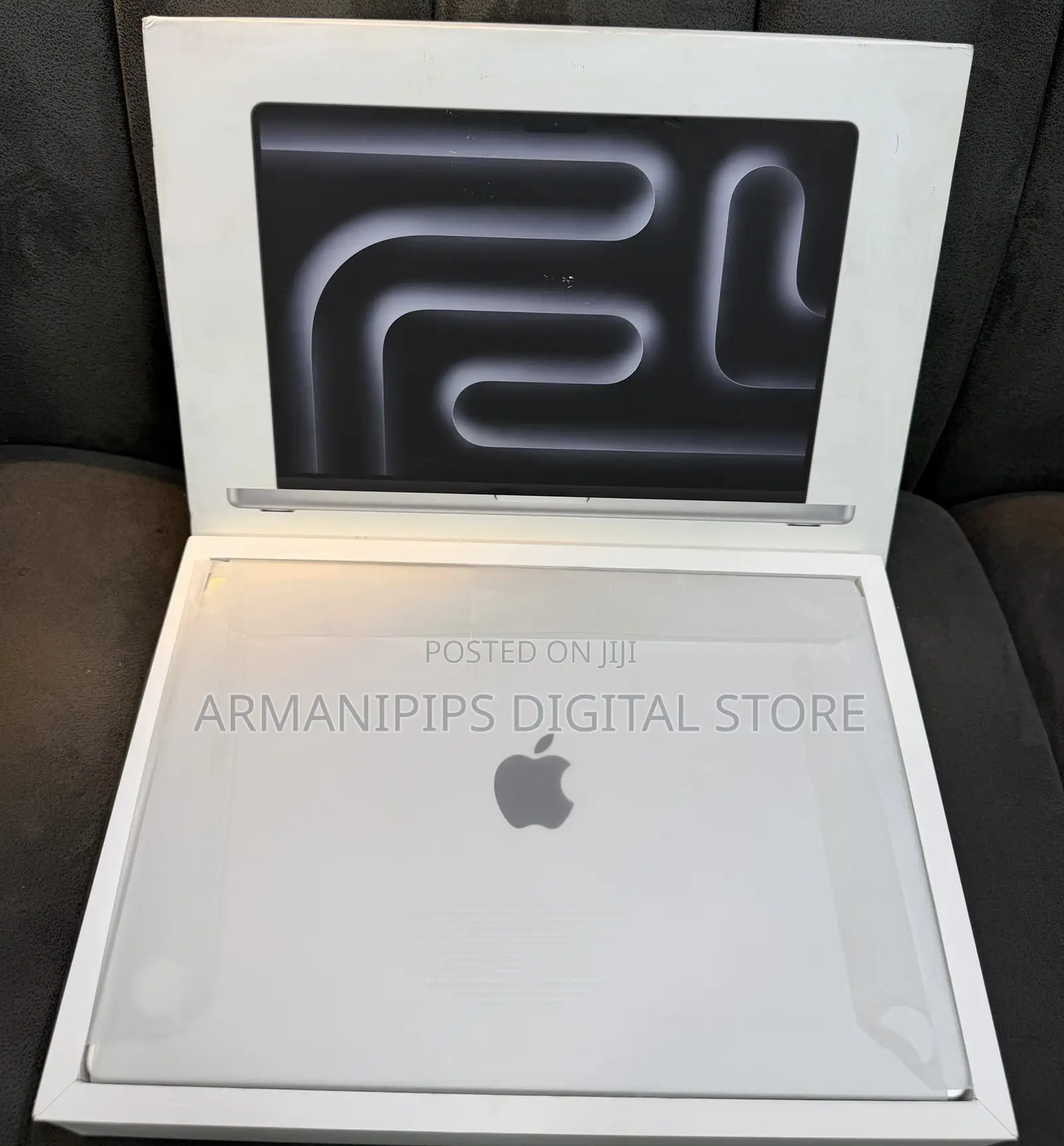 Laptop Apple MacBook Pro 2026 M5 Max 36GB Apple M5 Max SSD 2T