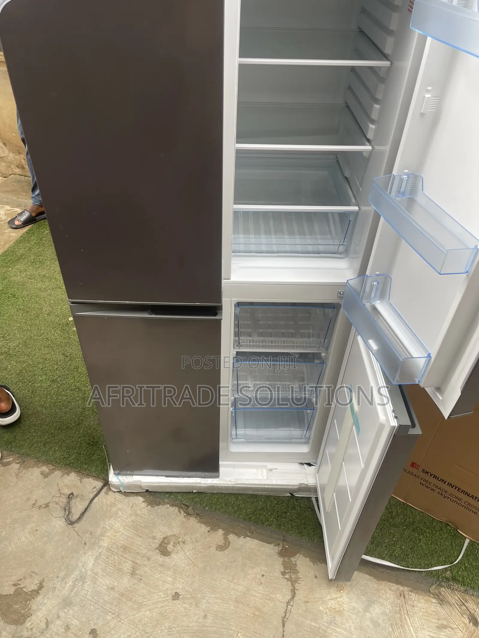 Premium Skyrun 4-Door Refrigerator 450L Side-by-Side Design