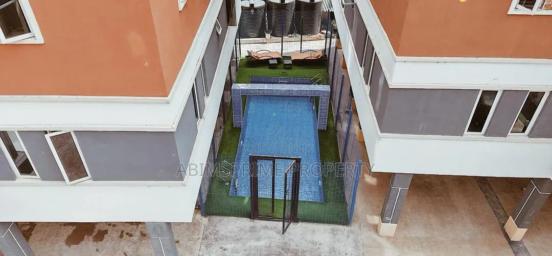 2bdrm Block of Flats in The Lauren Ashley, Lagos Island / Lagos Island
