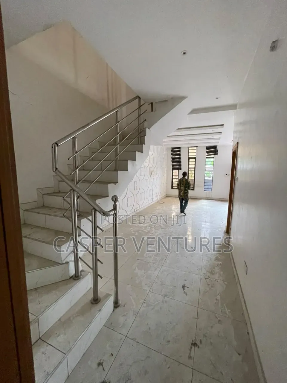 4bdrm Duplex in London for sale