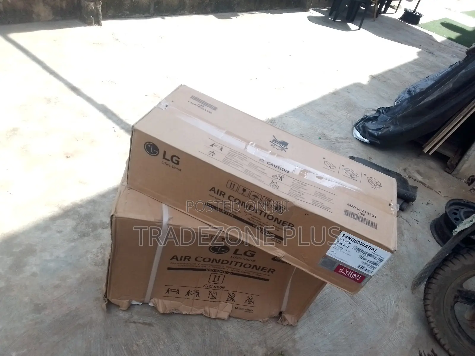 LG 1HP Inverter Air Conditioning Unit Available