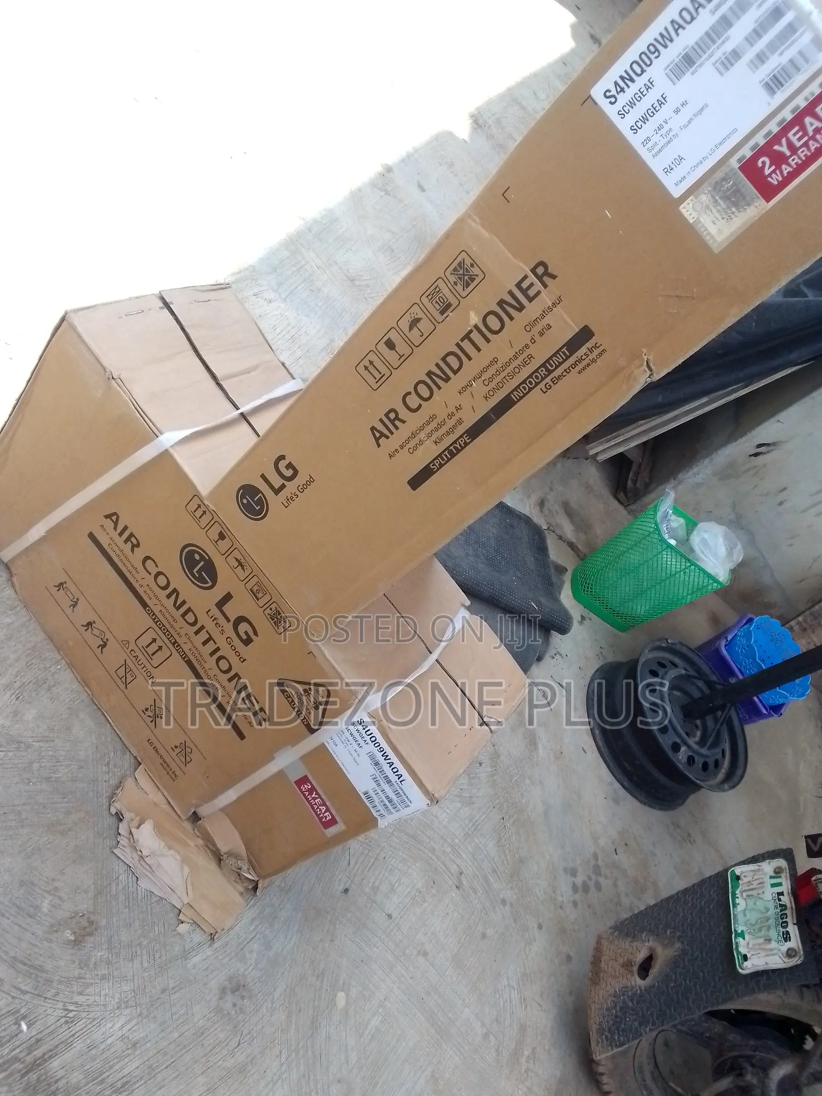 LG 1HP AC for Small Offices and Residential Rooms