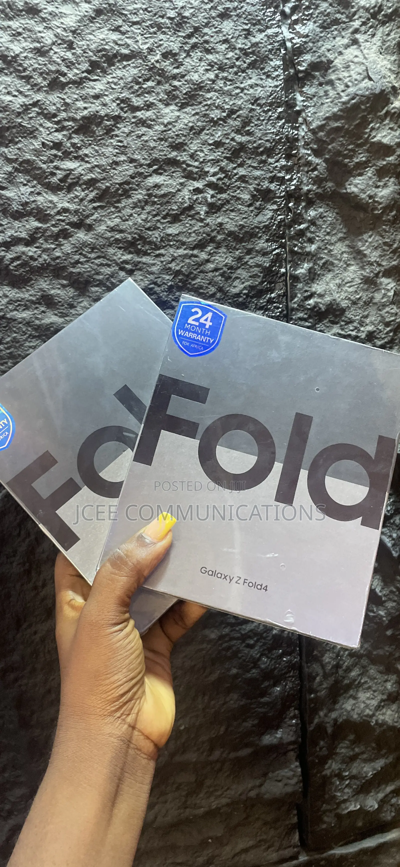 New Samsung Galaxy Z Fold4 256 GB Black