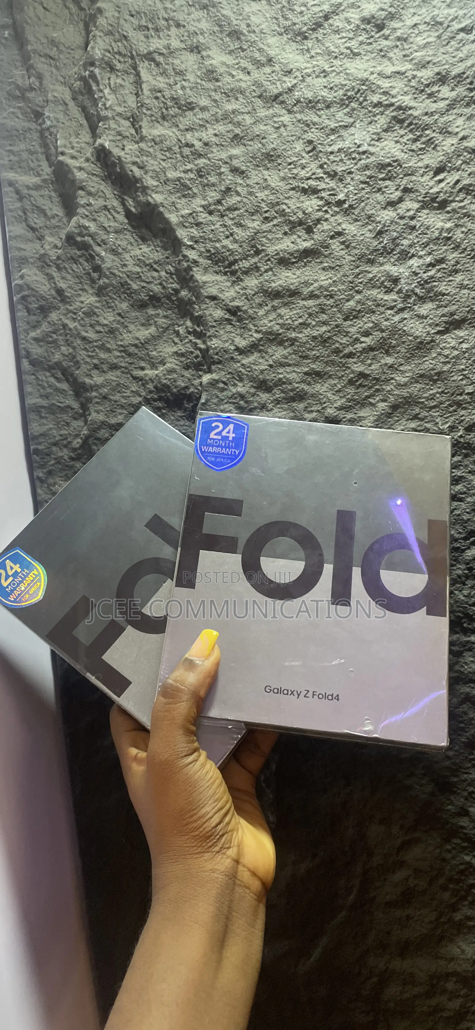 New Samsung Galaxy Z Fold4 256 GB Black