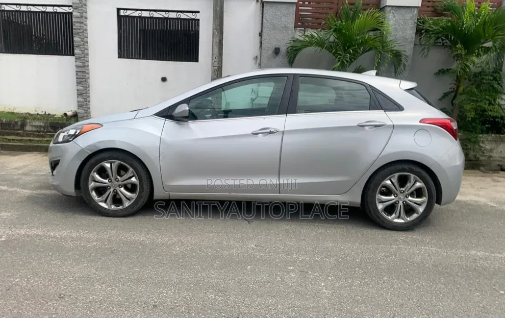 Hyundai Elantra GT 2013 Silver