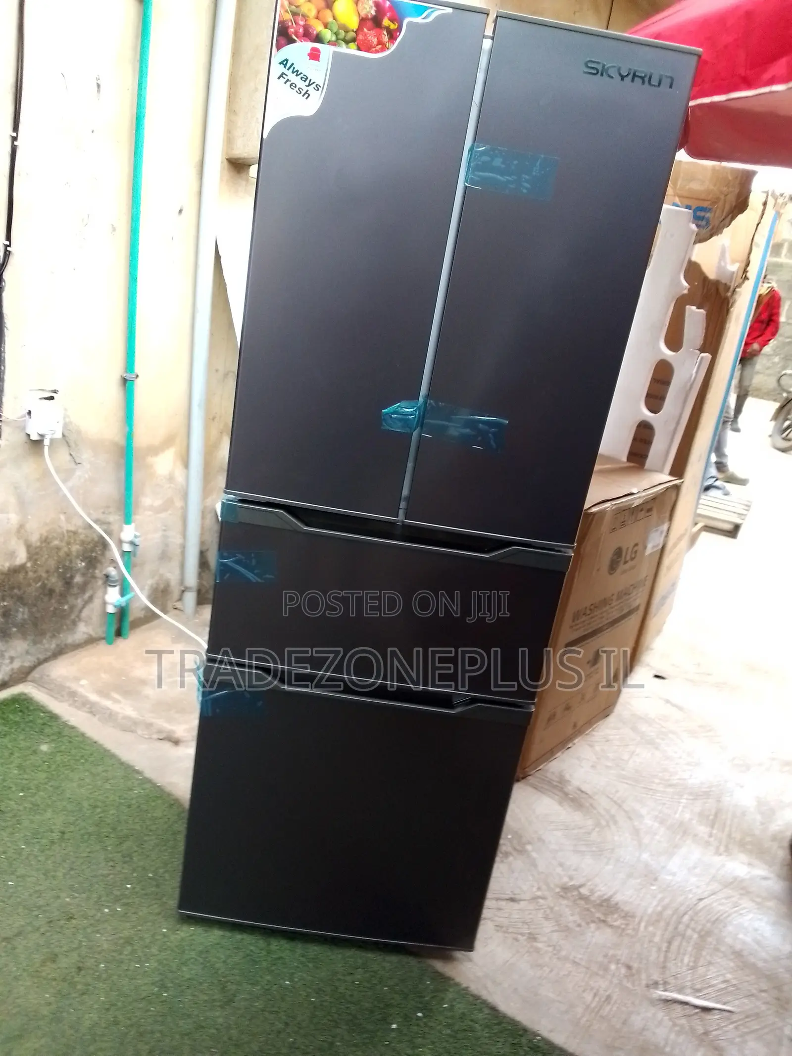 Affordable Skyrun BCD-330HC 300L Fridge