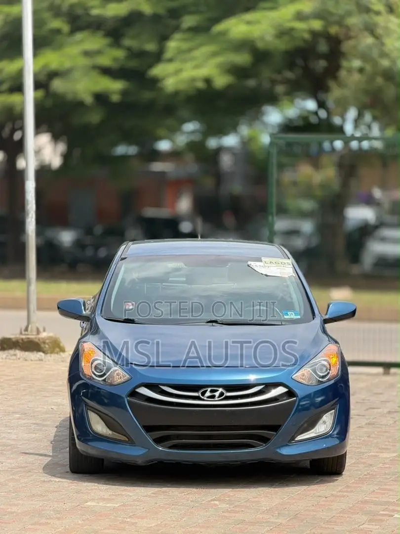 Hyundai Elantra Sport 4dr Sedan (2.0L 4cyl 6A) 2015 Blue