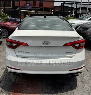 Hyundai Sonata Limited w/Brown Leather 4dr Sedan (2.4L 4cyl 6A) 2015