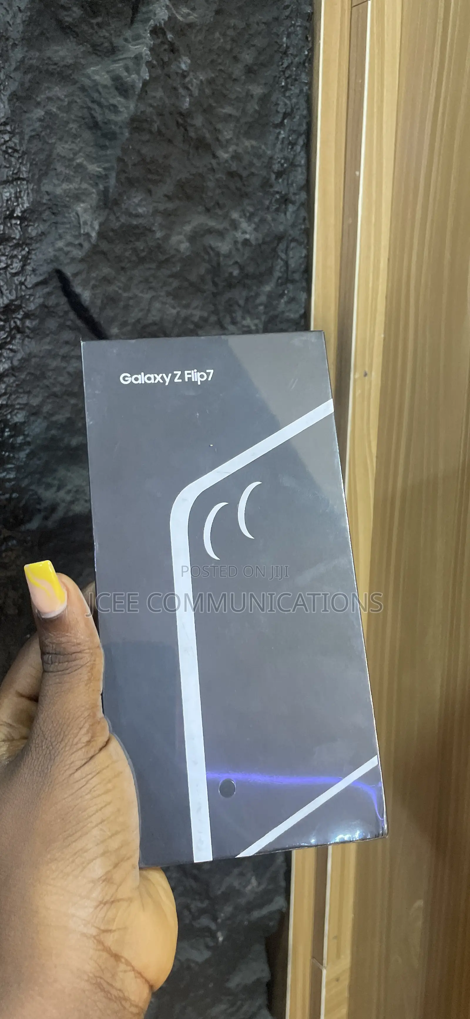New Samsung Galaxy Z Flip7 512 GB Blue