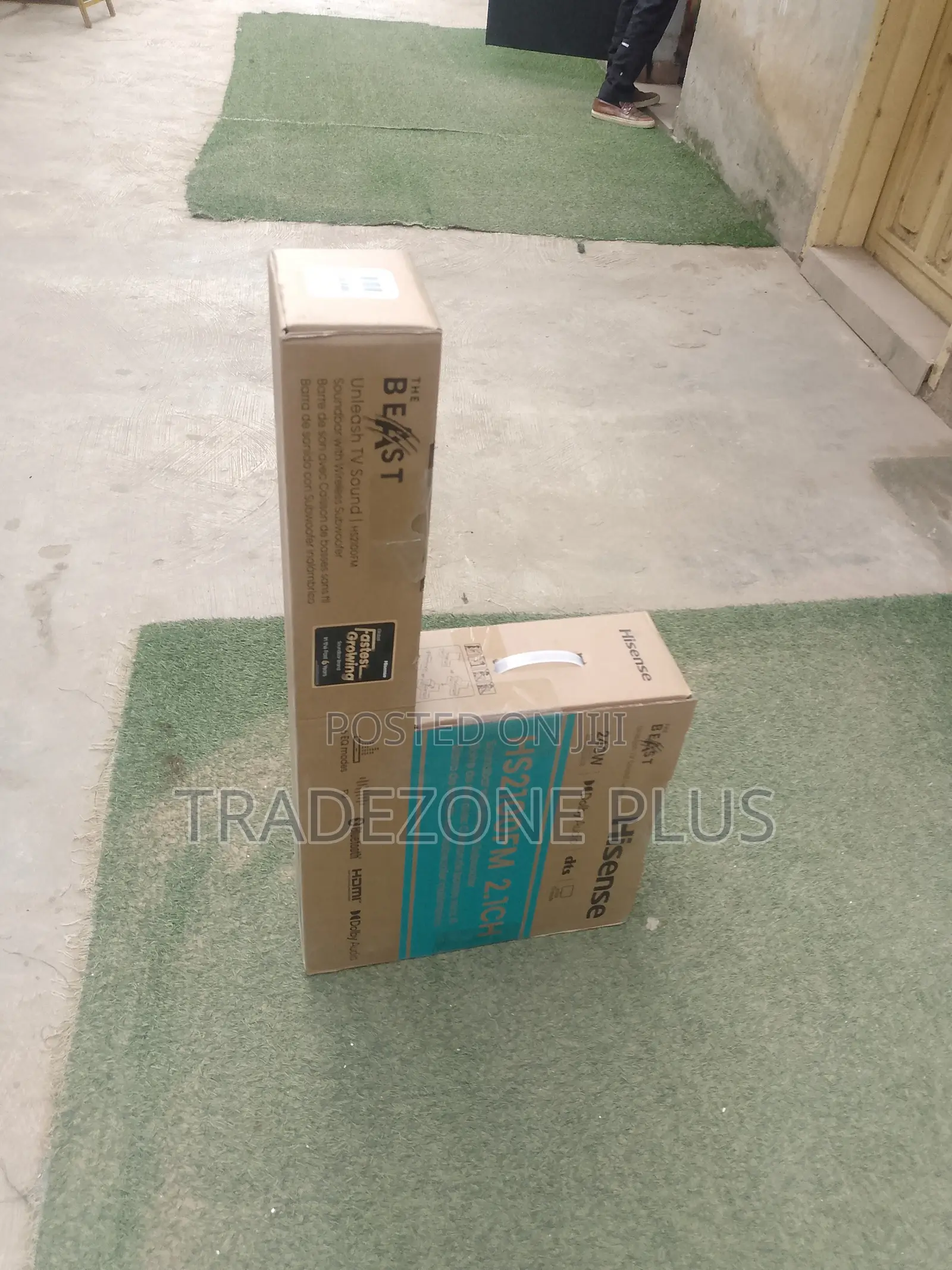 Hisense 2.1 Channel 240W Home Audio Soundbar HS2100FM