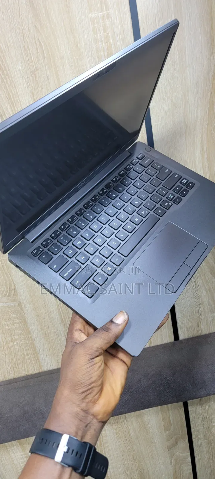 Laptop Dell Latitude 7400 8GB Intel Core i5 SSD 256GB