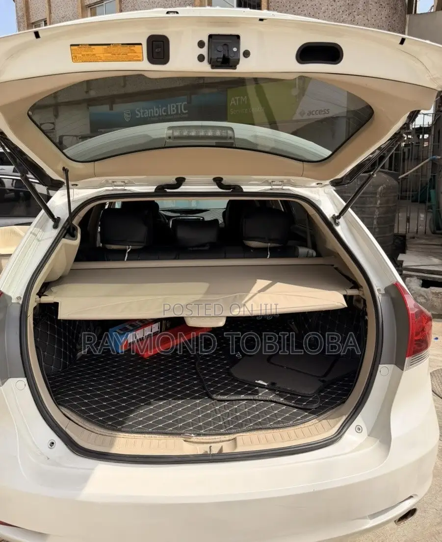 Toyota Venza 2013 White