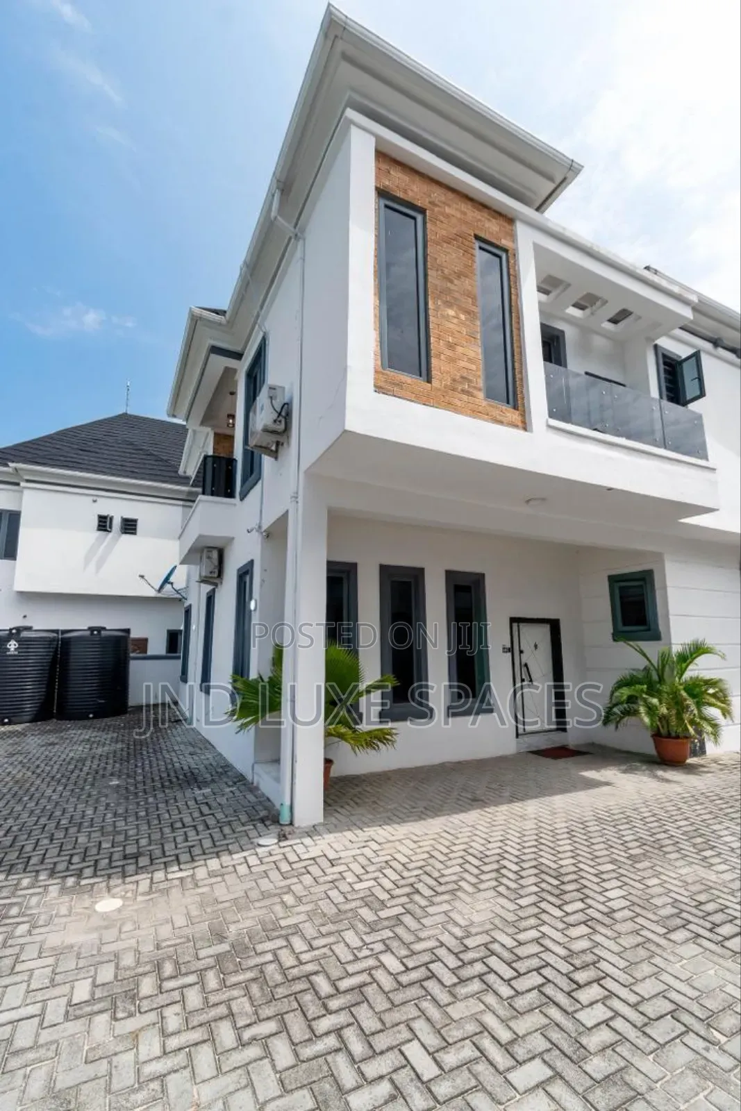 Furnished 4bdrm Townhouse / Terrace in Lekki for rent