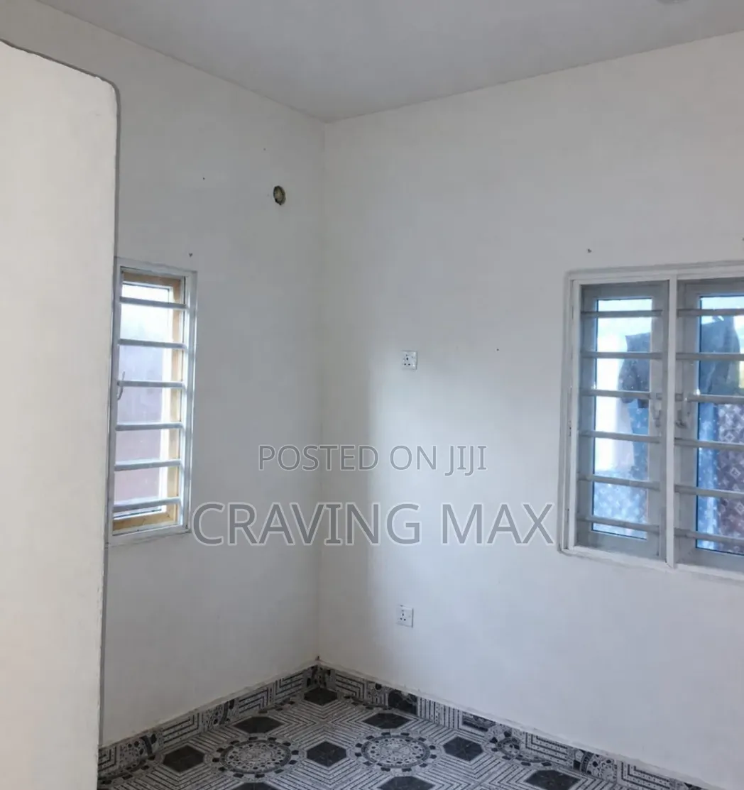 Mini Flat in Agege, Pen Cinema for rent