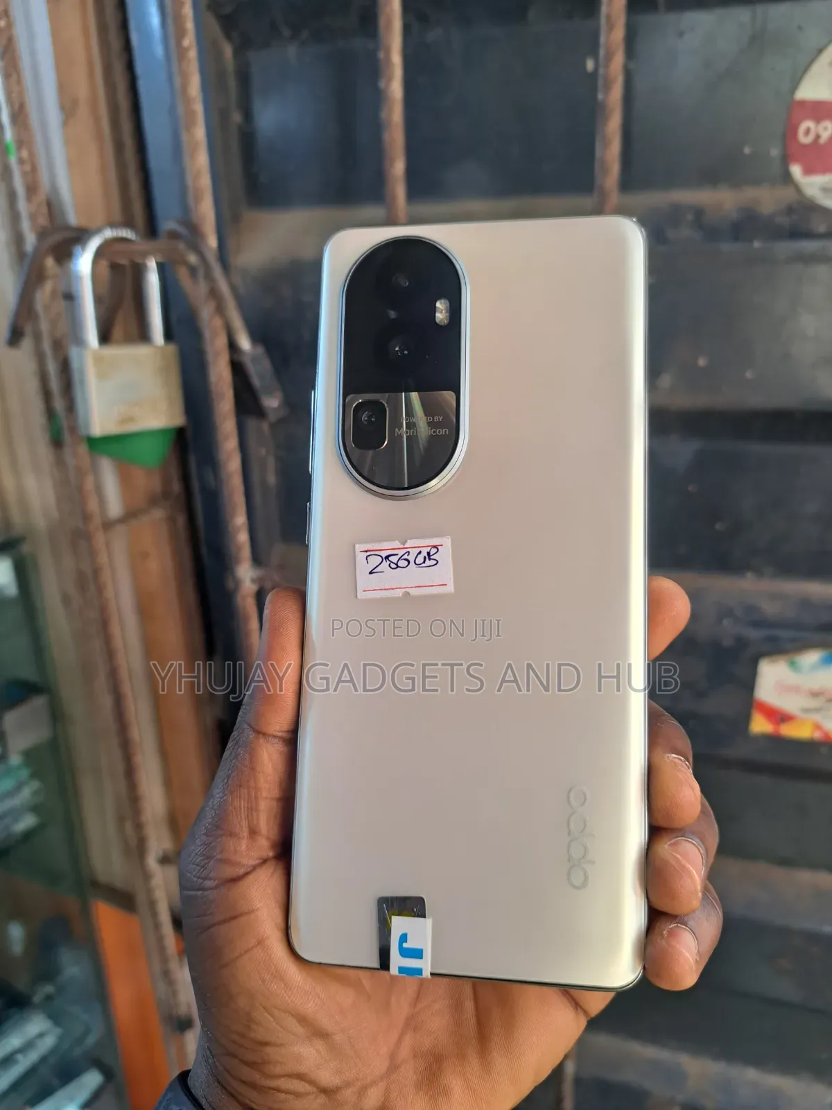 Oppo Reno10 Pro+ 256 GB Yellow