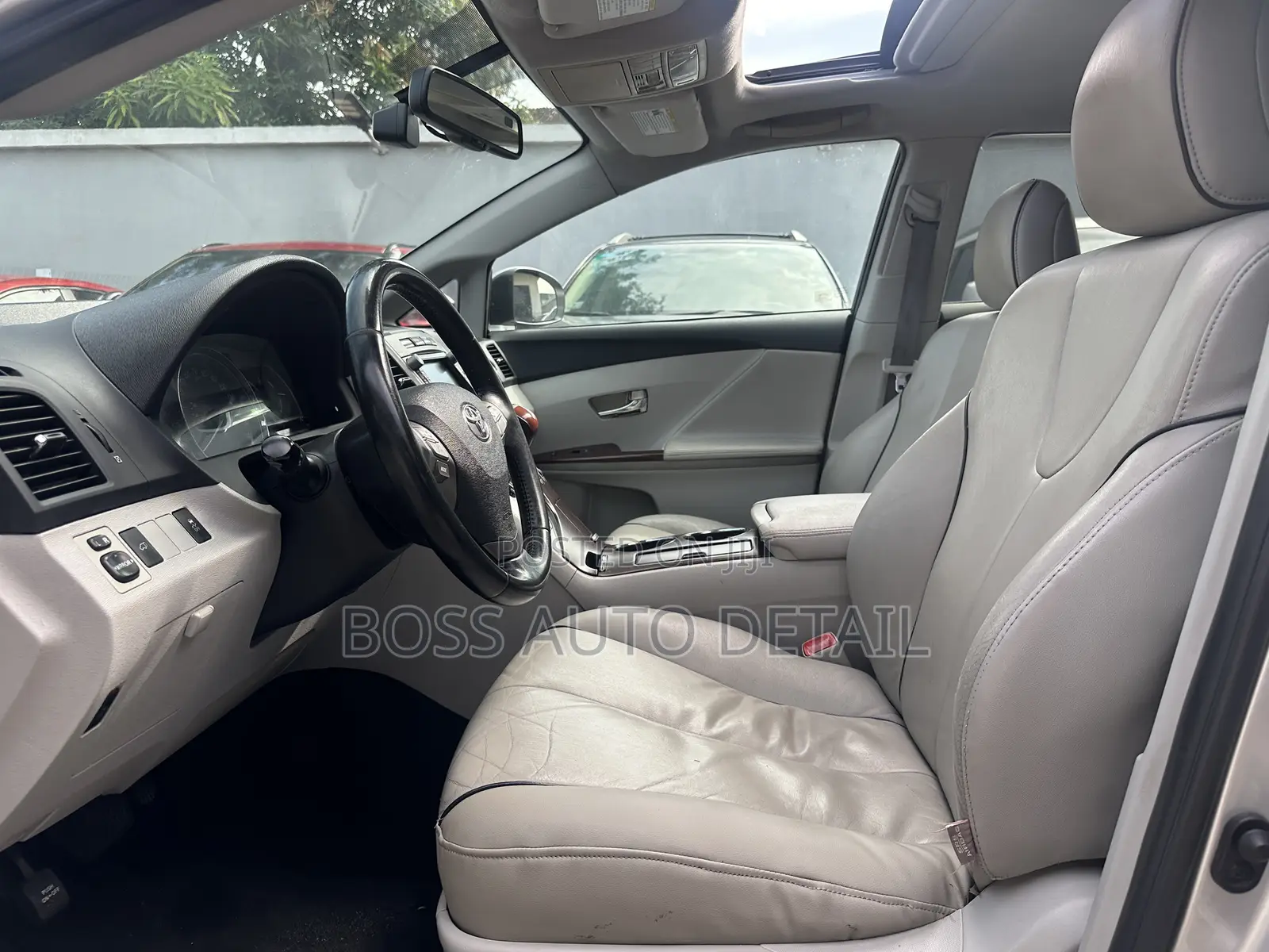 Toyota Venza Limited 2010 Silver