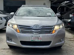 Toyota Venza Limited 2010 Silver