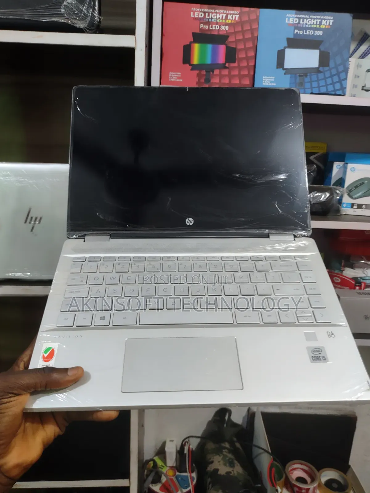 Laptop HP Pavilion x360 14 8GB Intel Core i5 HDD 1T