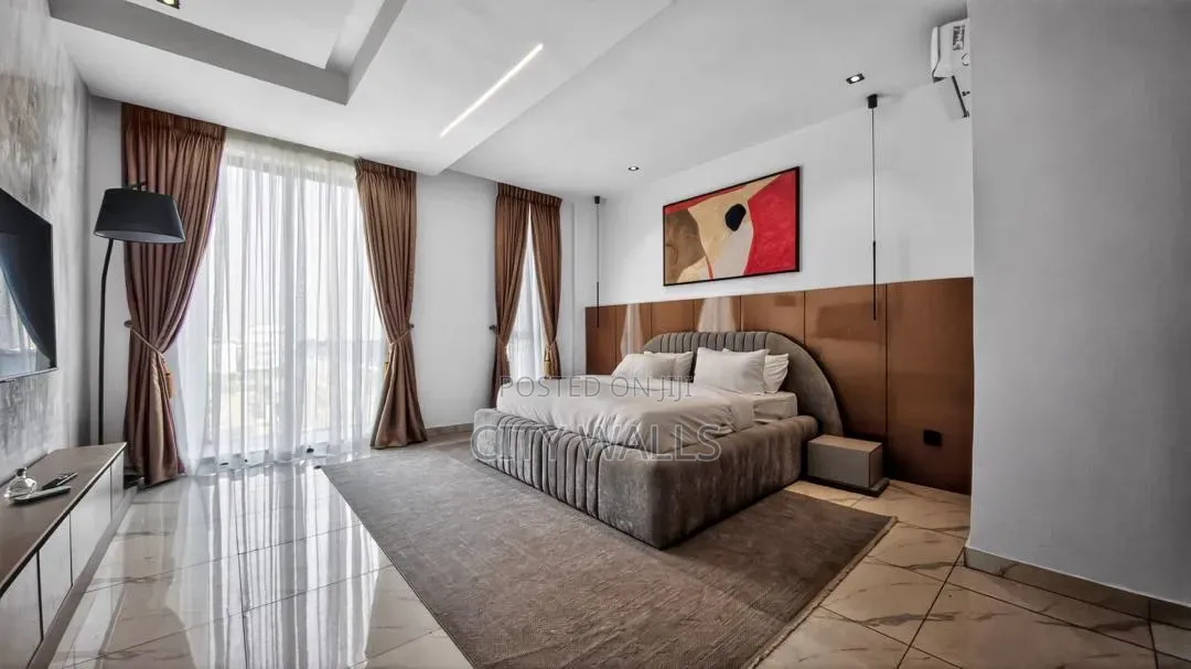 Furnished 2bdrm Block of Flats in Ikate for sale