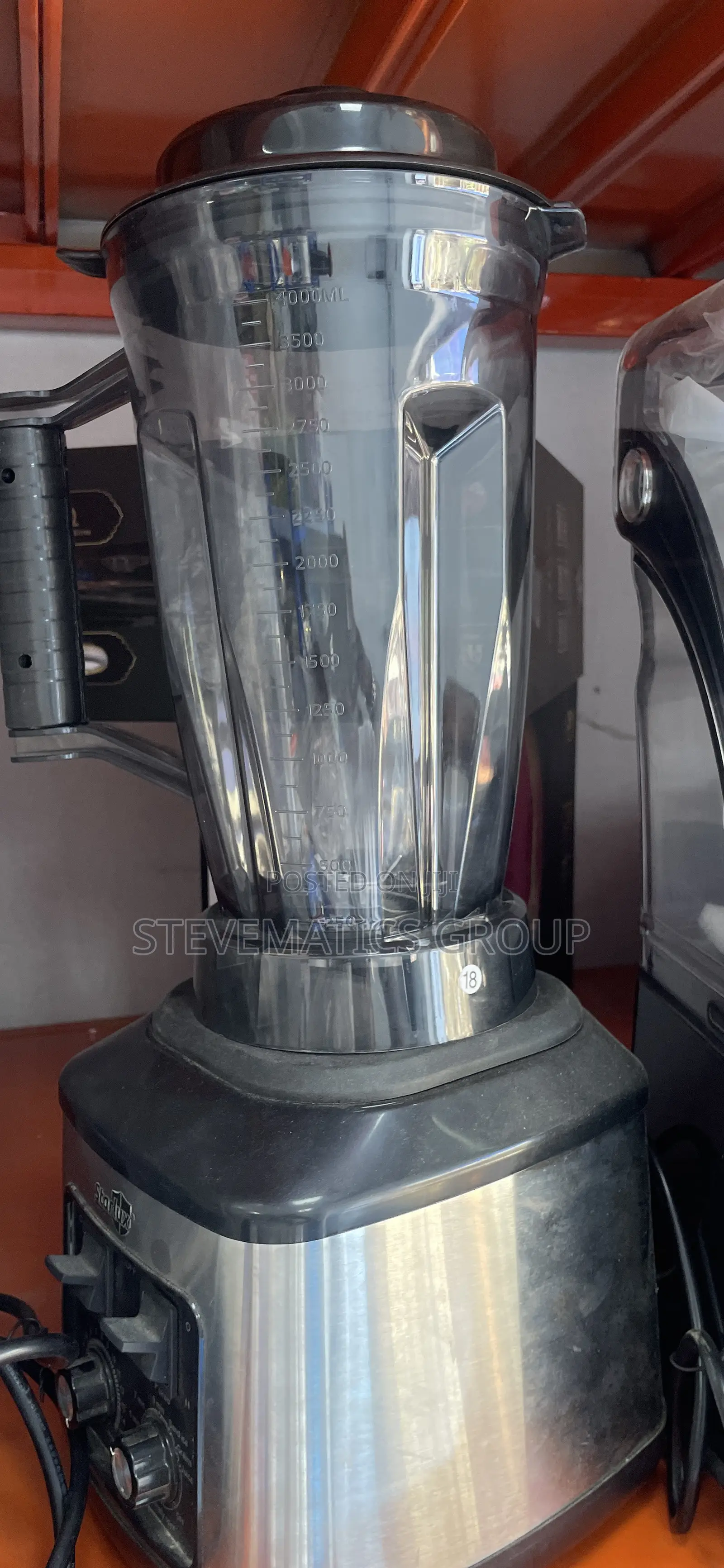 Starlux Blender