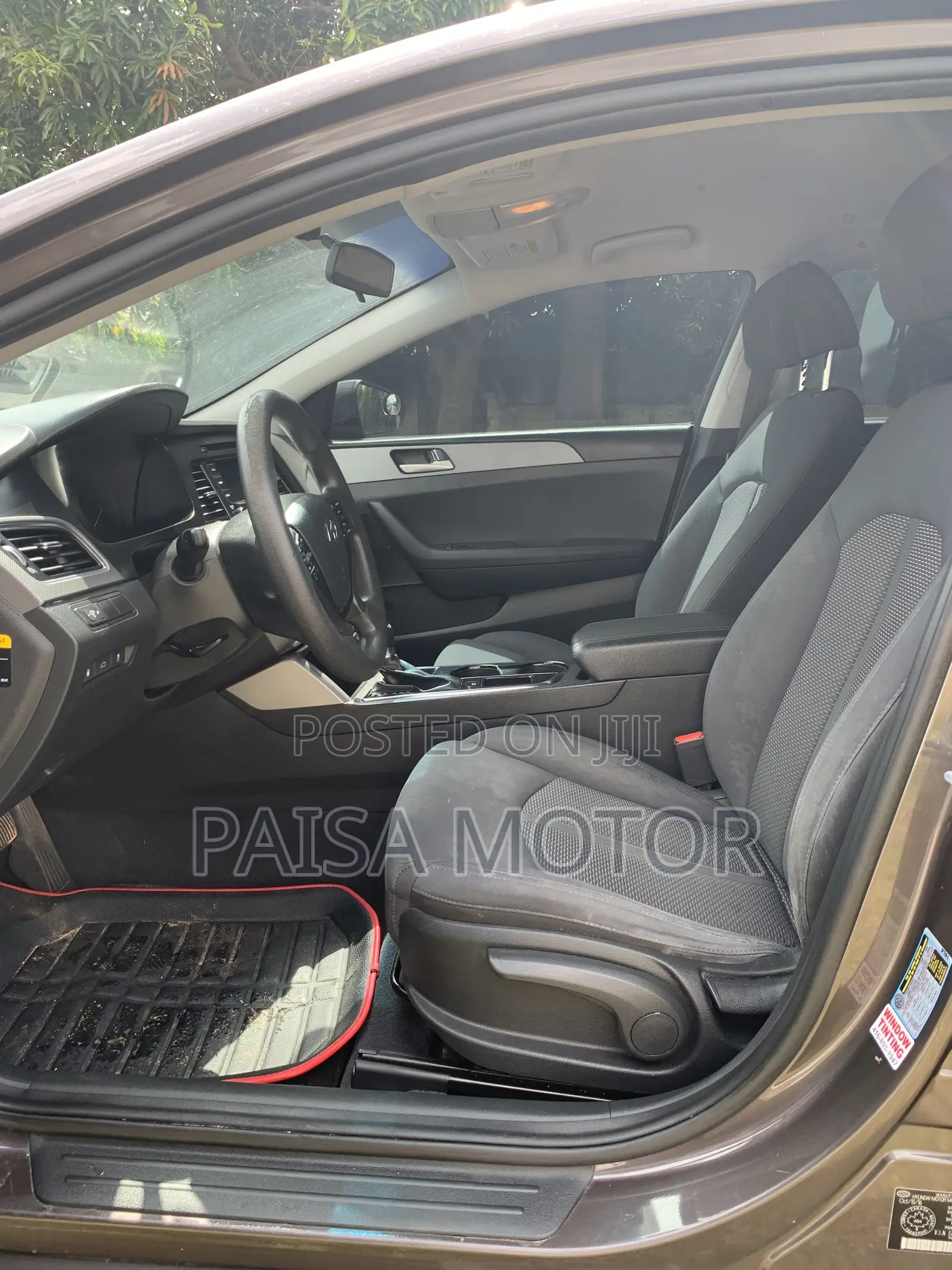 Hyundai Sonata Base Sedan FWD (2.4L 4cyl 6A) 2017 Gray