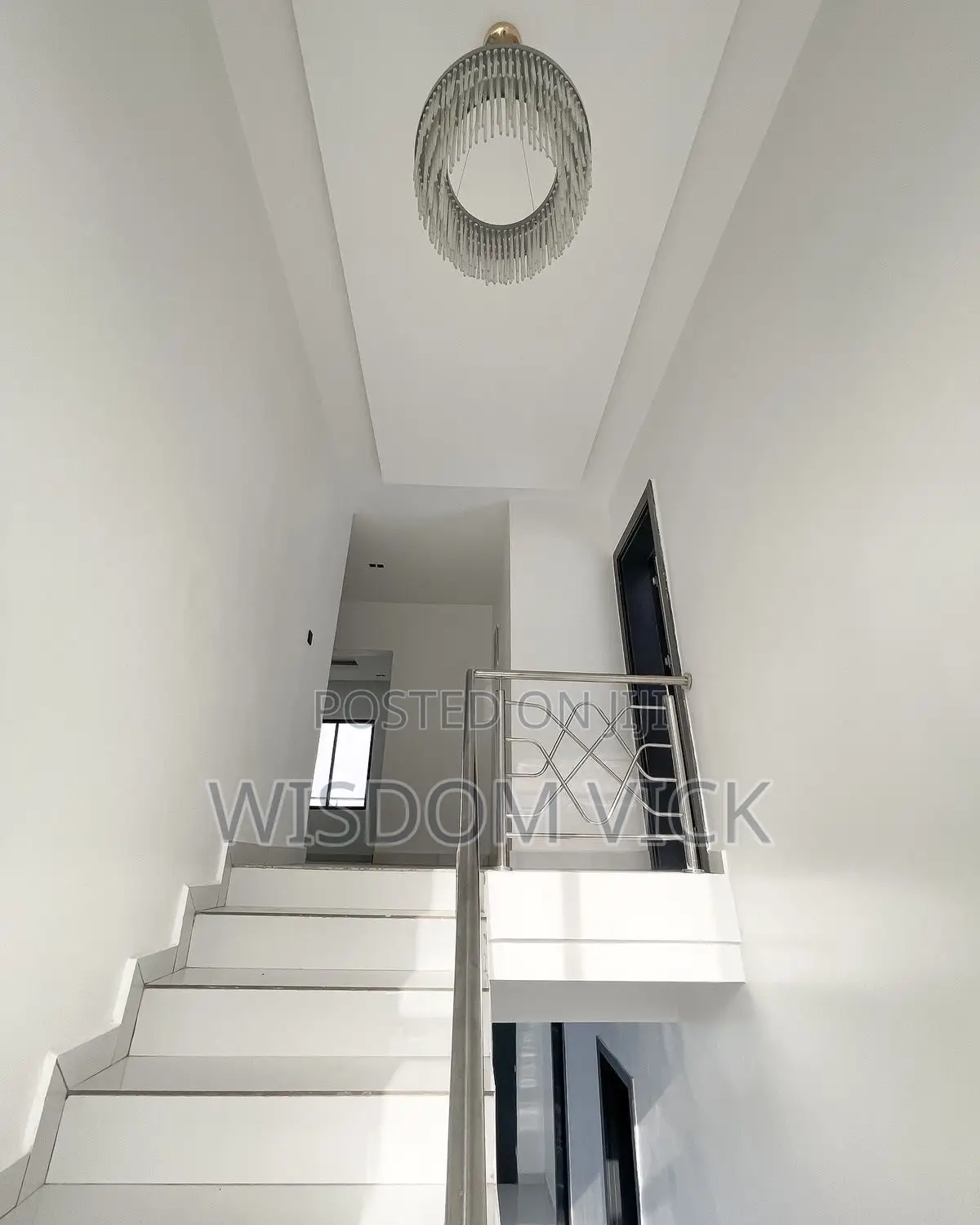 Painter for Interior & Exterior Painting - Clean Finish Guaranteed