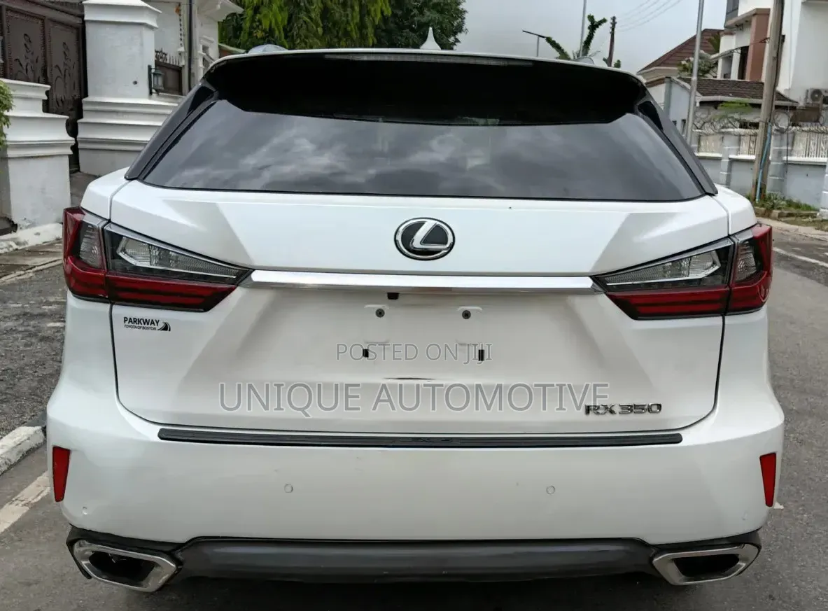Lexus RX 350L 4WD 2020 White