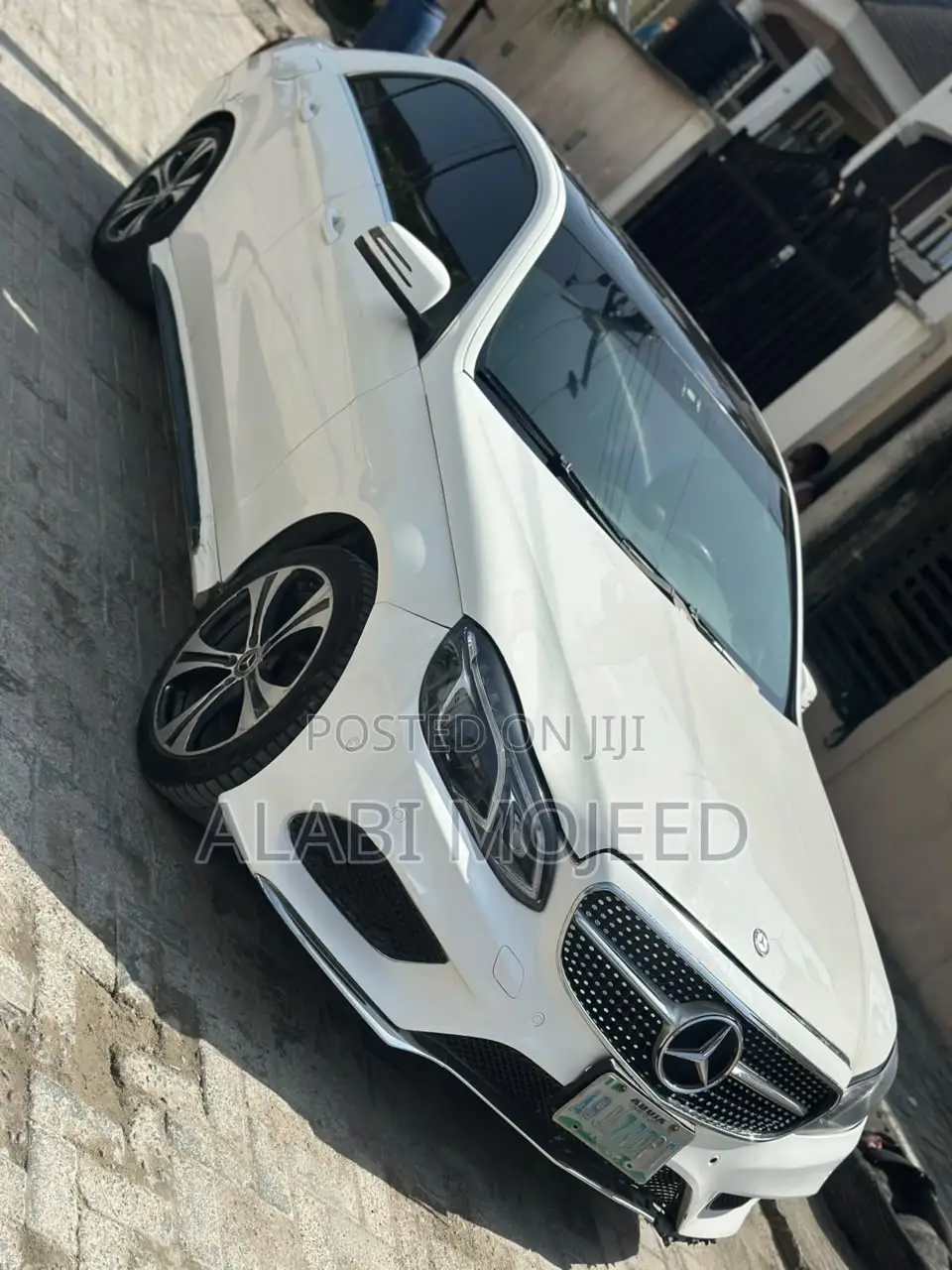 Mercedes-Benz E350 Base 4Matic Sedan AWD (3.5L 6cyl 7A) 2010 White