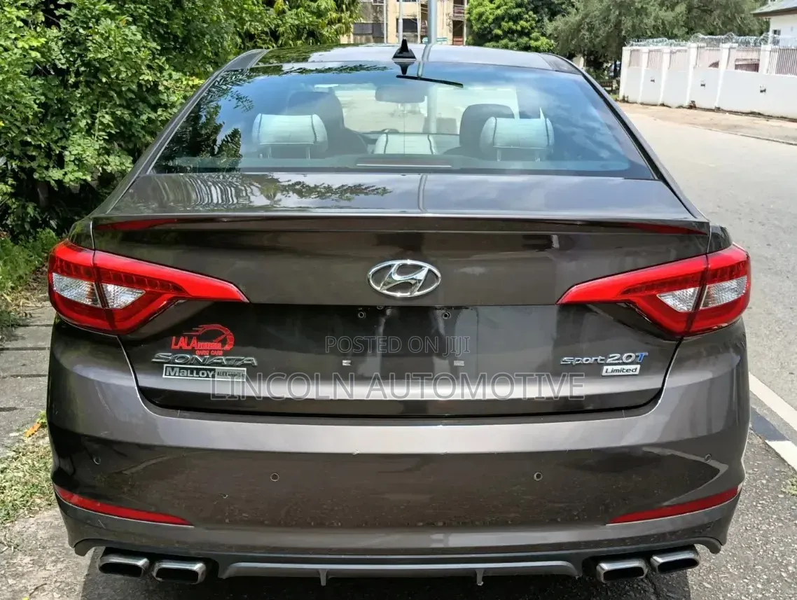 Hyundai Sonata Limited 2.0T Seban (2.0L 4cyl 6A) 2016 Burgundy