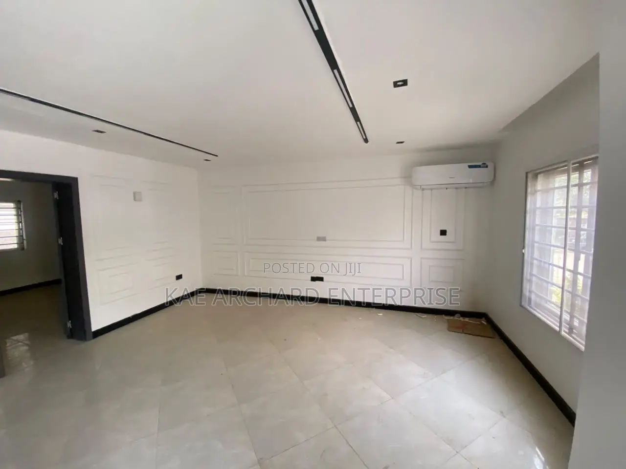 4bdrm Duplex in Life Camp for sale