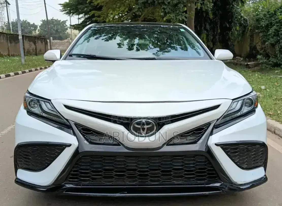 Toyota Camry XSE AWD 2024 White