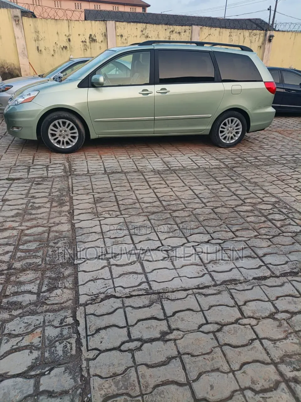 Toyota Sienna XLE 7 Passenger 2010 Green