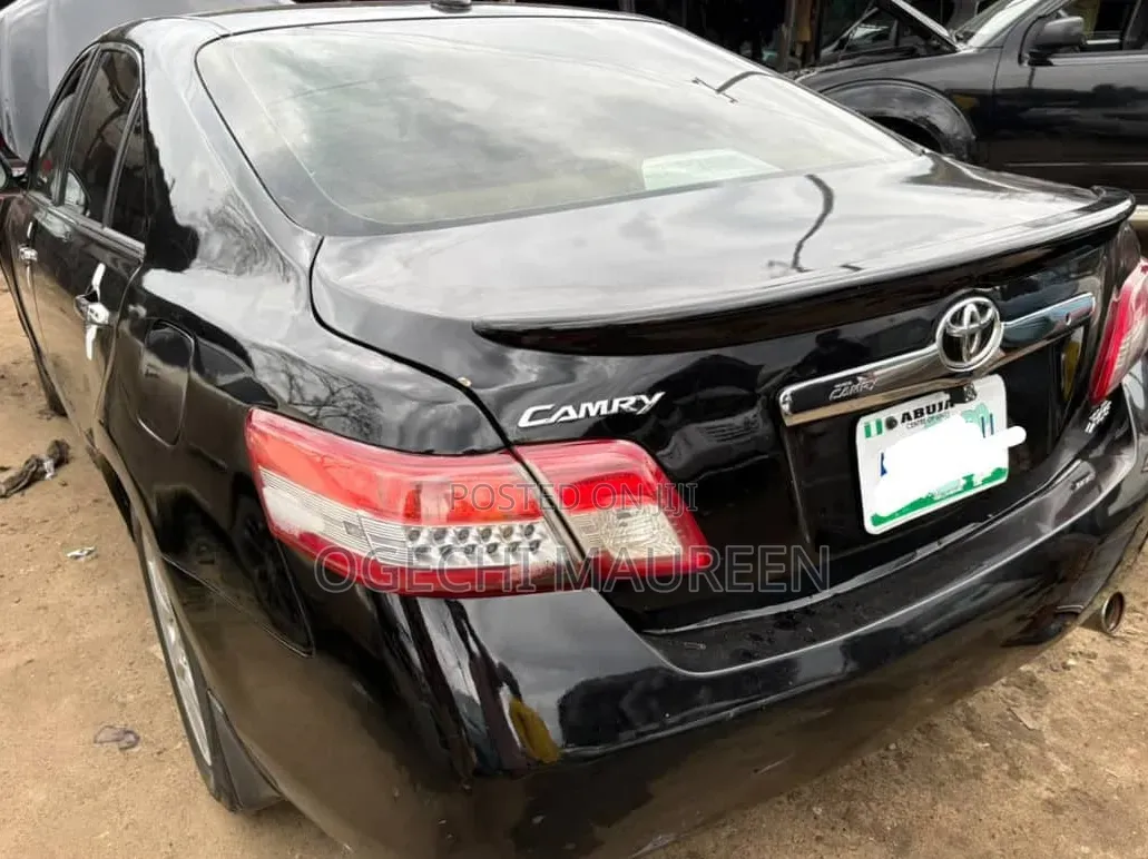 Toyota Camry 2010 Black