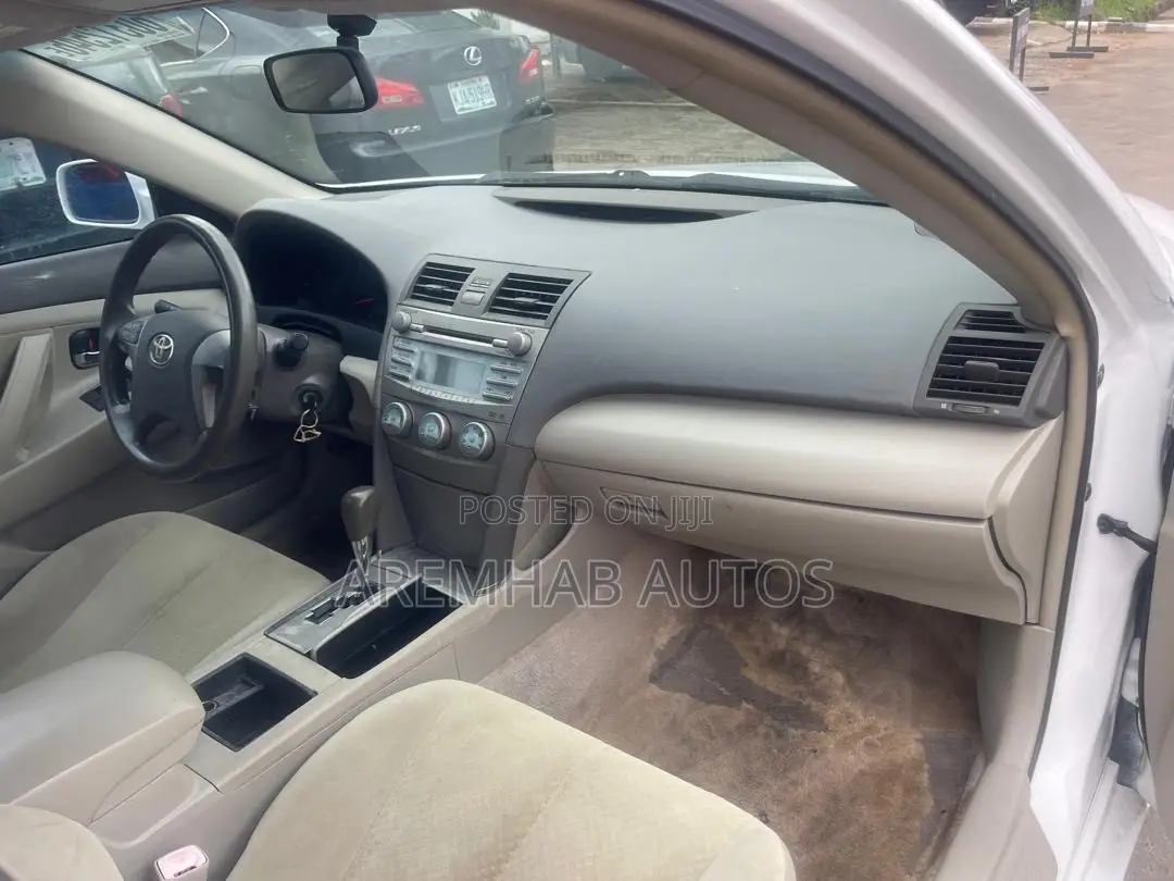 Toyota Camry 2.3 2007 White