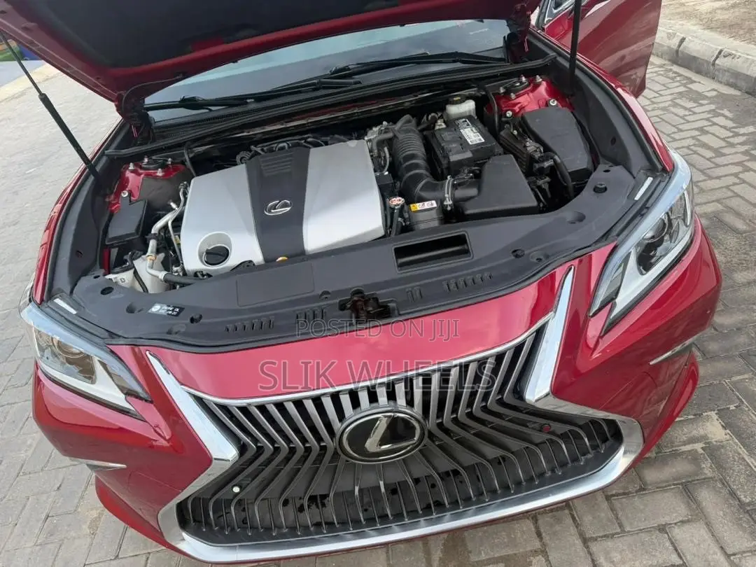 Lexus ES 350 FWD 2018 Red