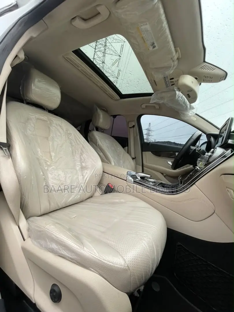 Mercedes-Benz GLC-Class 2017 White