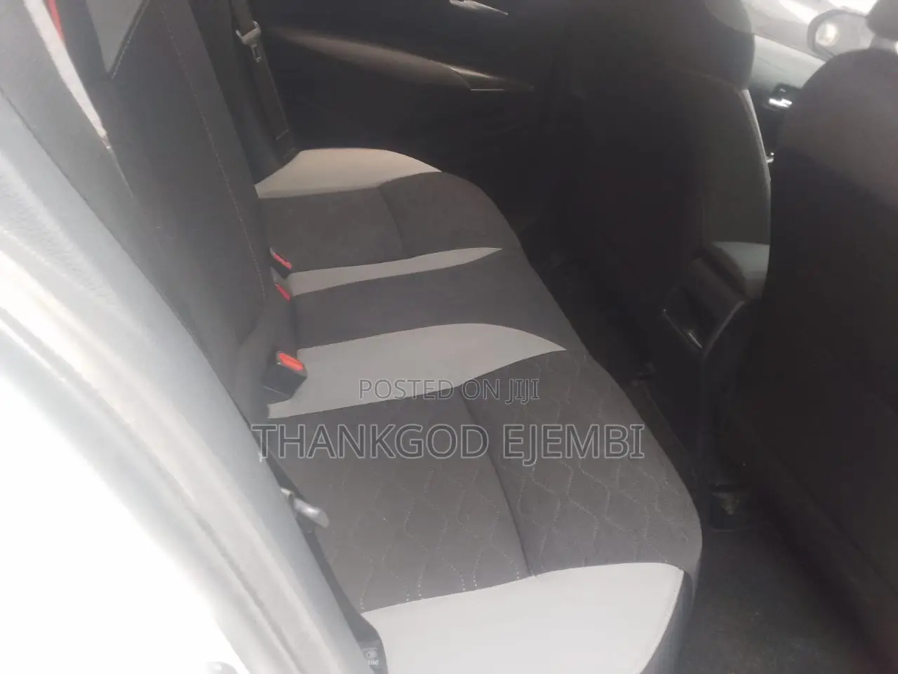 Toyota Corolla LE 2023 White