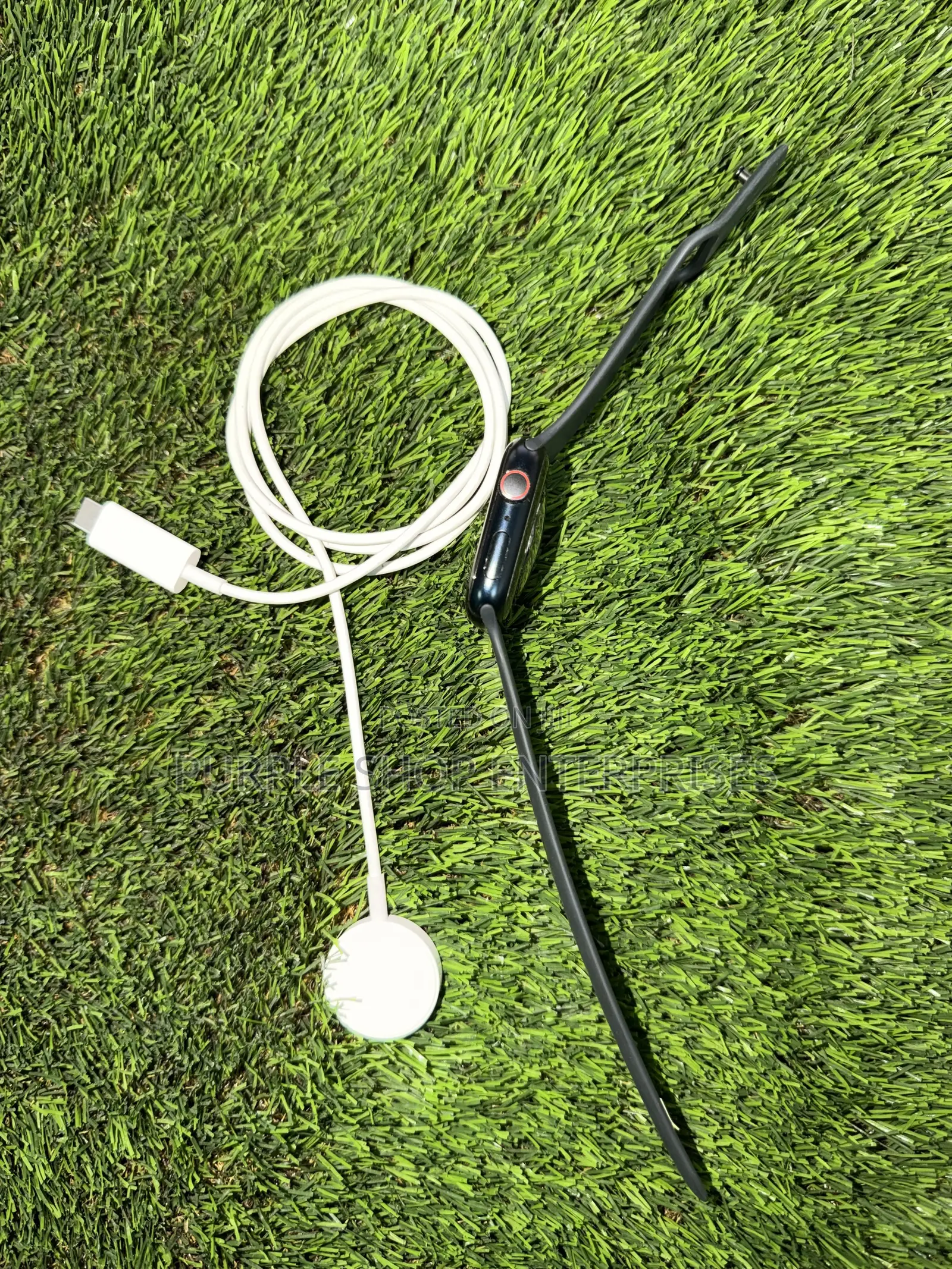 Apple Watch Series 7 45mm GPS + Cellular | UK Used