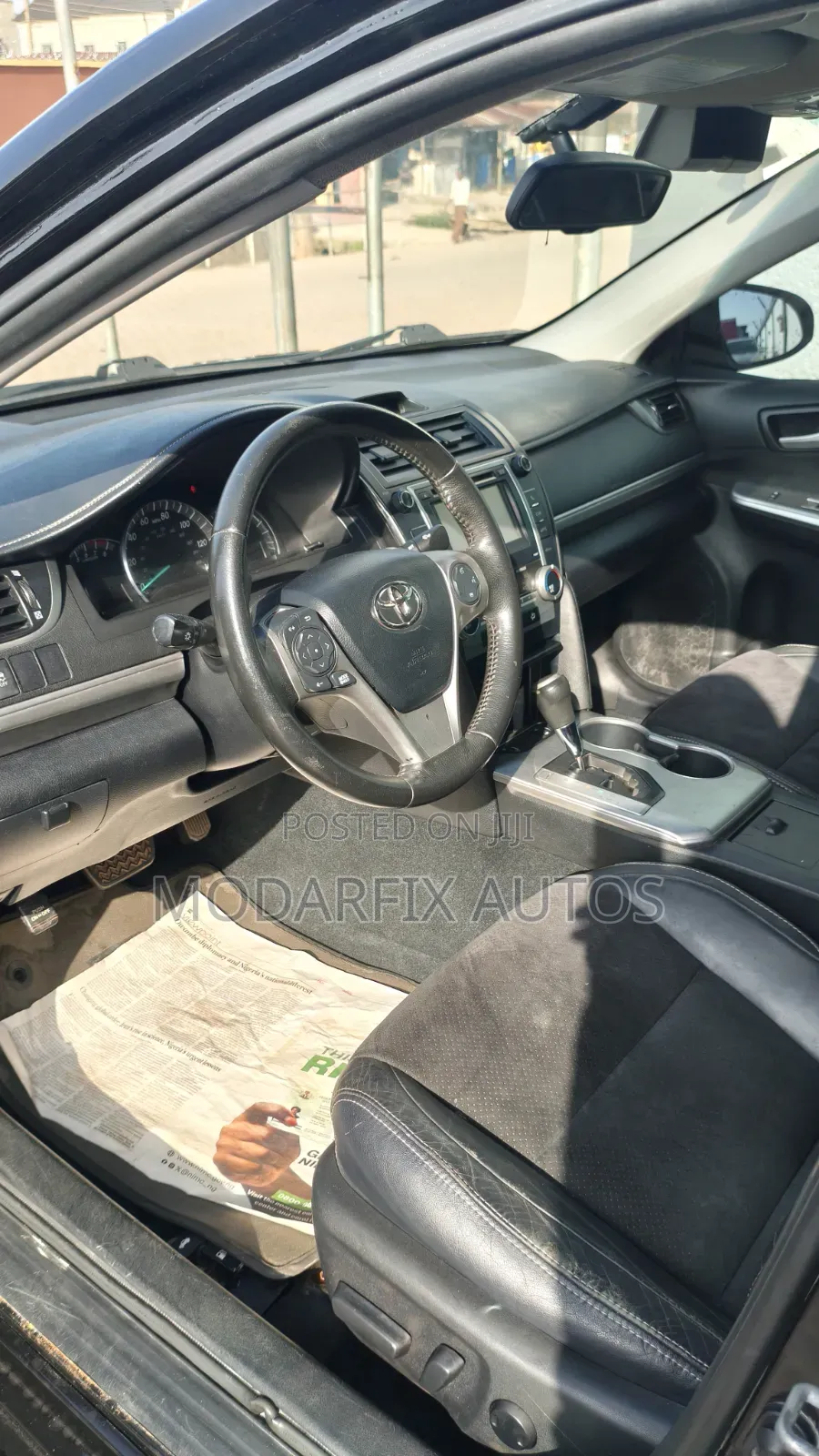 Toyota Camry SE 4dr Sedan (2.5L 4cyl 6A) 2012 Black