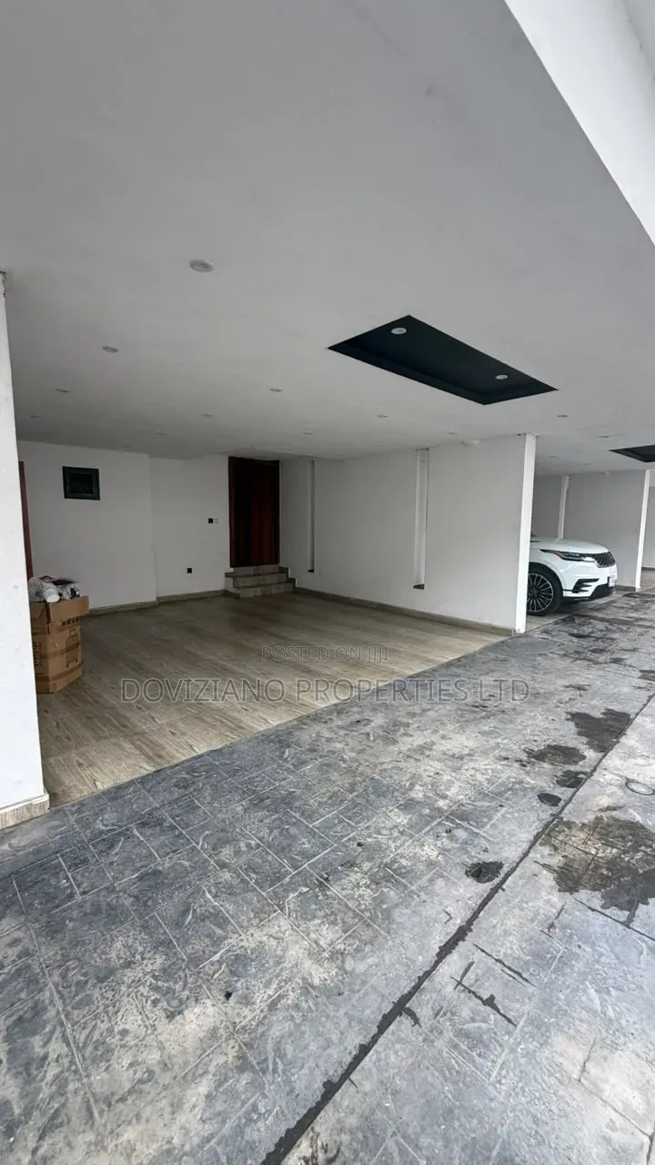 2bdrm Apartment in Ologolo for sale