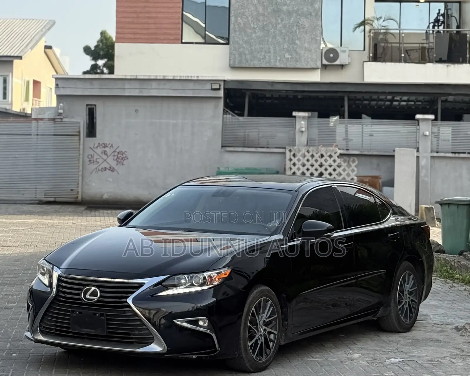 Lexus ES 2016 Black