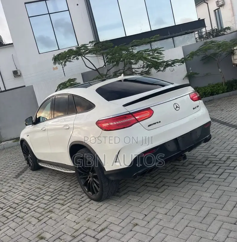 Mercedes-Benz GLE-Class AMG GLE 43 4MATIC 2017 White