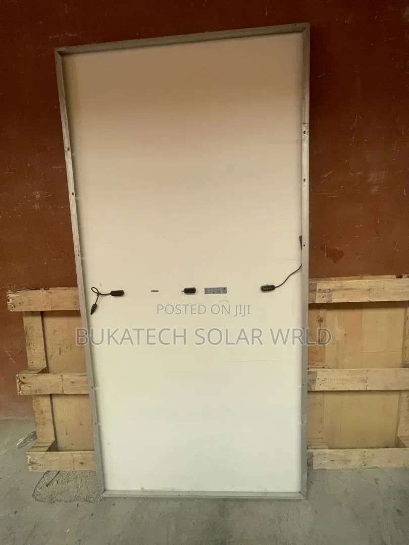 550w Non Bi-Facial Panel